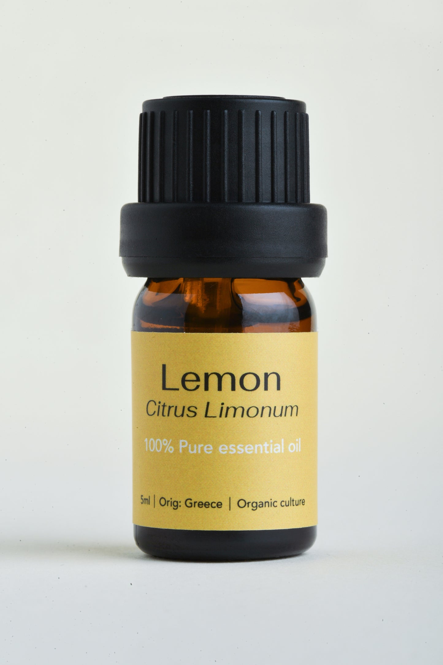 Lemon (Citrus limon)